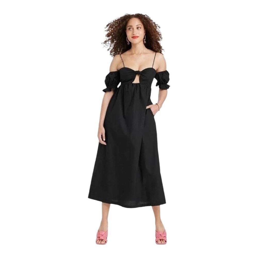 ♥️a new day♥️Cut out Smoked midi Black Dress size (XS)